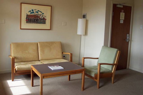 University House - Sydney Tourism 7