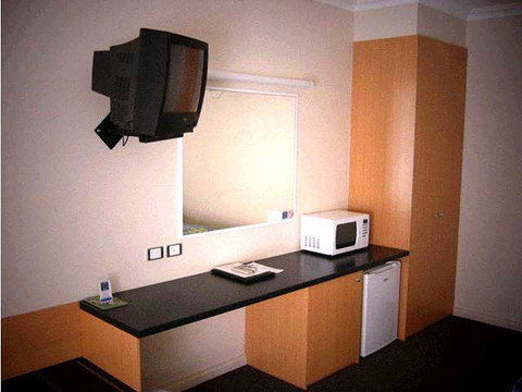 Victoria Lodge Motor Inn & Serviced Apartments - Sydney Tourism 3