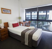Y Hotel Hyde Park