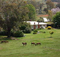 Acacia Park Farm House - Sydney Tourism