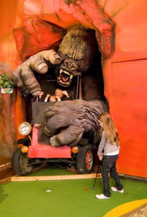 King Tutts Putt Putt - Sydney Tourism 3
