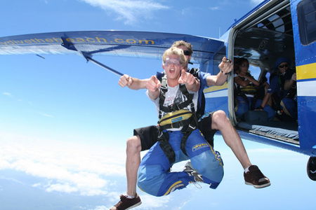 Skydive The Beach - Sydney Tourism 3