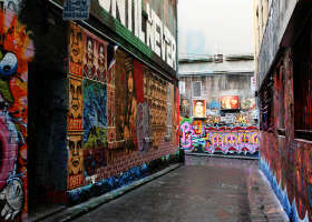 Melbourne By Foot - Sydney Tourism 4