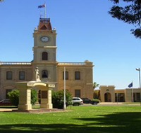 Discovering Historic Kadina Town Drive