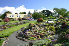 Kaydale Lodge Gardens - Sydney Tourism 0