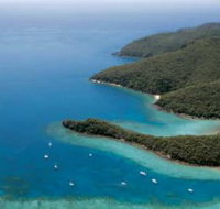 Butterfly Bay - Hook Island - Sydney Tourism