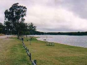 Storm King Dam - Sydney Tourism 0