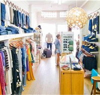 Deluxe - Sydney Tourism