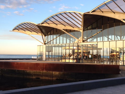 The Carousel - Sydney Tourism 2