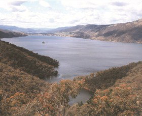 Inland Waters Holiday Parks Burrinjuck Waters - Sydney Tourism 1