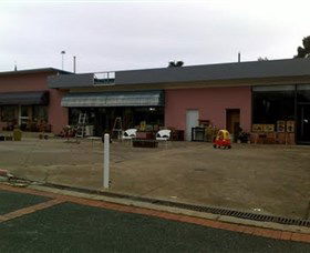 Ross Relics Yass - Sydney Tourism 0
