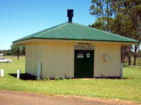 Burnett War Museum - Sydney Tourism 2