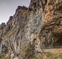 Yarrangobilly Caves - Sydney Tourism