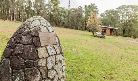 Major Clews Hut Walking Track - Sydney Tourism 0