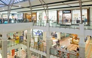 Broadway Shopping Centre - Sydney Tourism 1