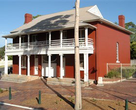 Campbelltown Heritage Walk - Sydney Tourism 2