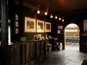 Maximilian's Restaurant And Sidewood Estate Cellar Door - Sydney Tourism 1