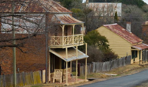 Village Walking Track - Sydney Tourism 0