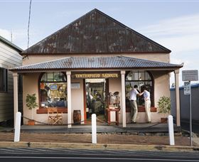 Tenterfield Saddler - Sydney Tourism 0