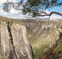 Apsley Gorge Rim walking track - Sydney Tourism