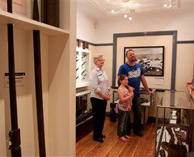 Rocky Hill War Memorial And Museum - Sydney Tourism 2