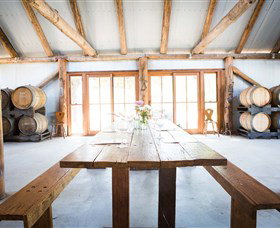 Tinklers Wines And Farm Produce - Sydney Tourism 3