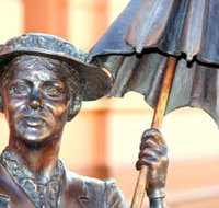 Mary Poppins Statue - Sydney Tourism