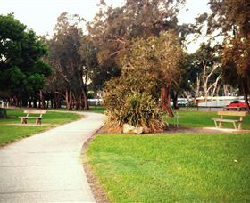 The Entrance Coast To Lake Walk - Sydney Tourism 2
