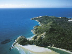 Moreton Island National Park - Sydney Tourism 0