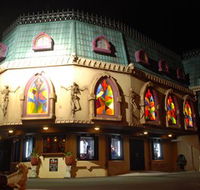 Draculas Cabaret Restaurant - Sydney Tourism