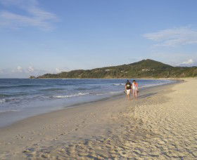 Main Beach Byron Bay - Sydney Tourism 0
