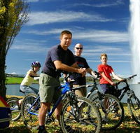 Lake Burley Griffin - Sydney Tourism