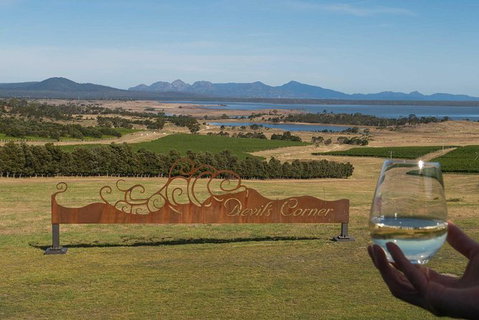 East Coast Splendour Gourmet Food Tour - Sydney Tourism 0