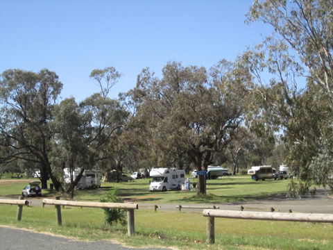 Gum Bend Lake - Sydney Tourism 2