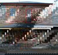 Bay Tree Gallery
