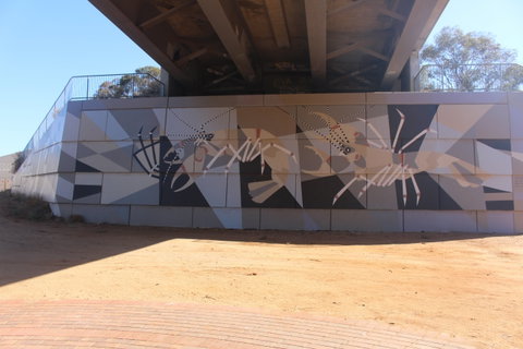 Berri Bridge Mural - Sydney Tourism 0