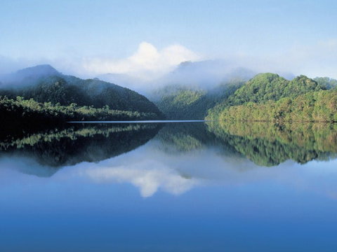 Gordon River - The - Sydney Tourism 1