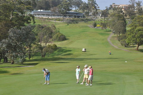 Tura Beach Country Club - Sydney Tourism 0