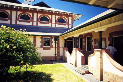 Bourke Town Trail - Sydney Tourism 0