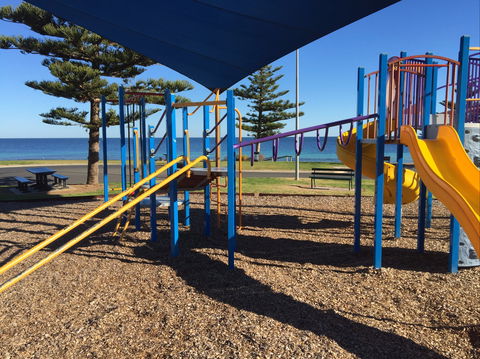 Port Hughes Playground - Sydney Tourism 0