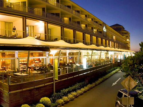 The Pier Cairns - Sydney Tourism 0