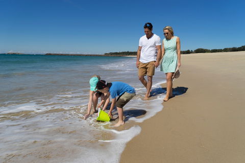 Blacksmiths Beach - Sydney Tourism 0