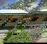 Lenroy Slab Hut