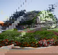 Yeppoon War Memorial - Sydney Tourism