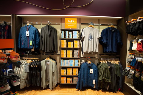 Merino Collection - Perth Airport T1 - Sydney Tourism 2