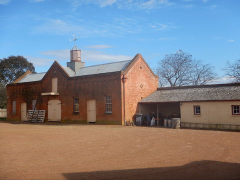 Cooma Cottage - Sydney Tourism 1