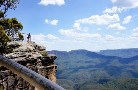 Sublime Point Lookout - Leura - Sydney Tourism 0