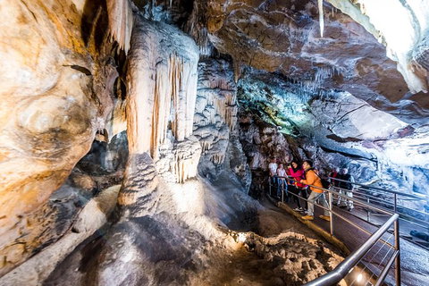 Jenolan Caves: Chifley Cave Tour - Sydney Tourism 0