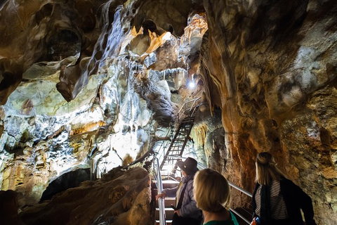 Jenolan Caves: Chifley Cave Tour - Sydney Tourism 4