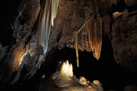 Jenolan Caves: Temple Of Baal Cave Tour - Sydney Tourism 0